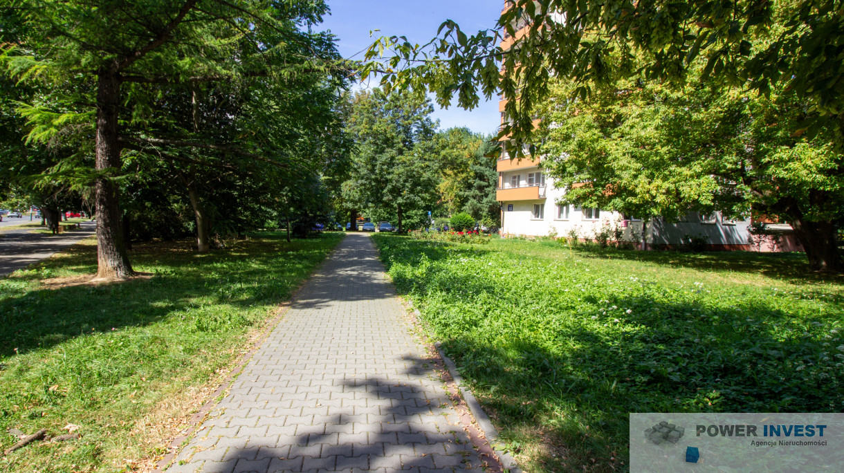Mieszkanie Sprzedaż  Kraków-Śródmieście Aleja Pokoju 14