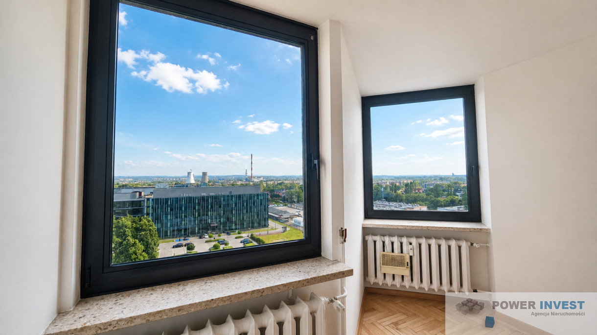 Mieszkanie Sprzedaż  Kraków-Nowa Huta Aleja Jana Pawła II 5