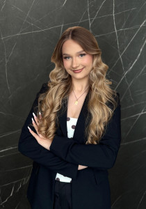 Julia Książek